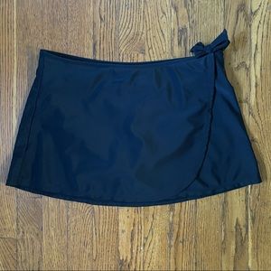 Cabana Beach Black Swim Skirt Size Medium 12